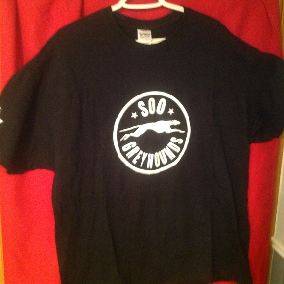 Sault  Ste Marie Greyhounds tshirt - Picture 1 of 4
